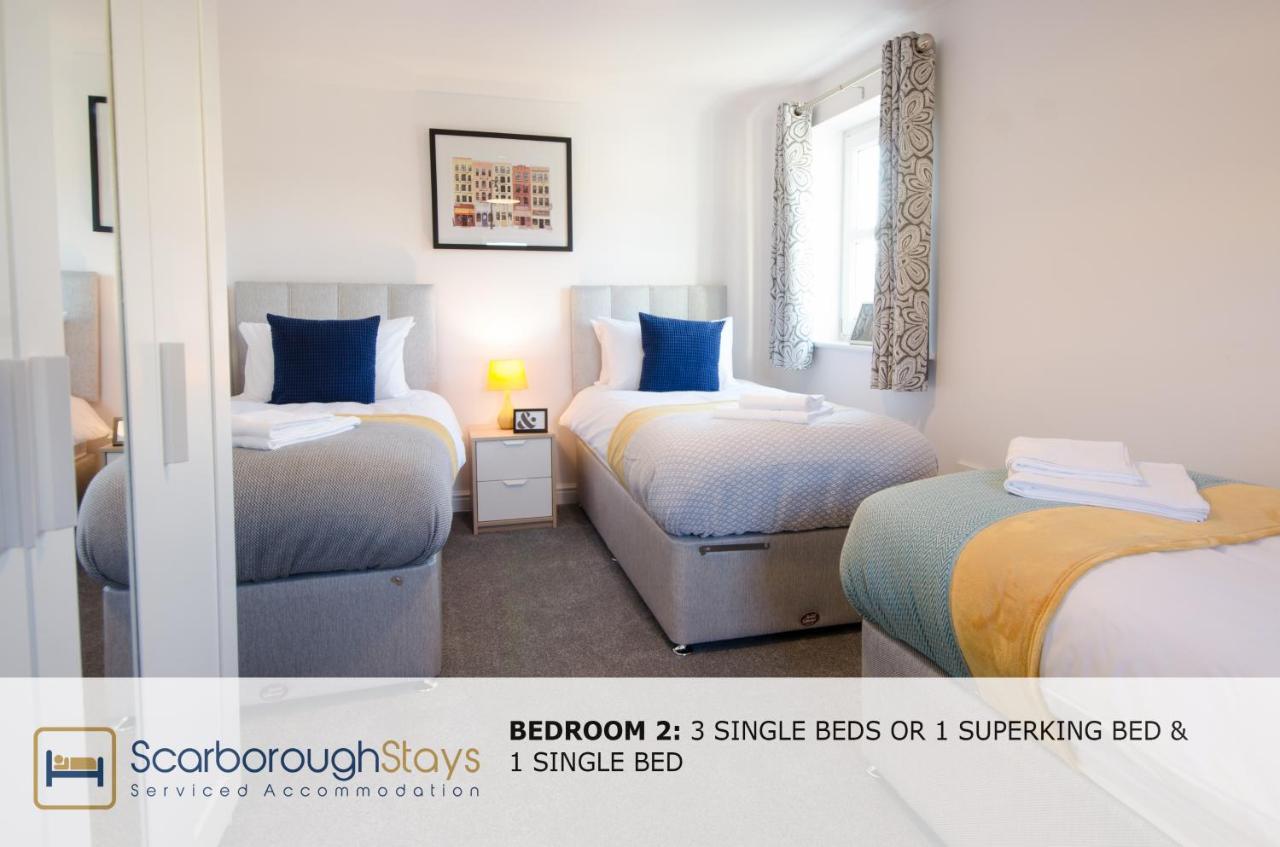 Hibernia Place, 3 Bedroom Townhouse With Patio & Seating Area - Free Parking Scarborough Exterior foto